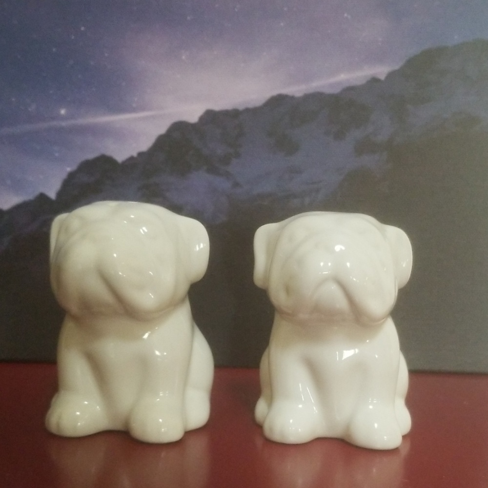 Target Salt and Pepper Shaker Set English Bulldog